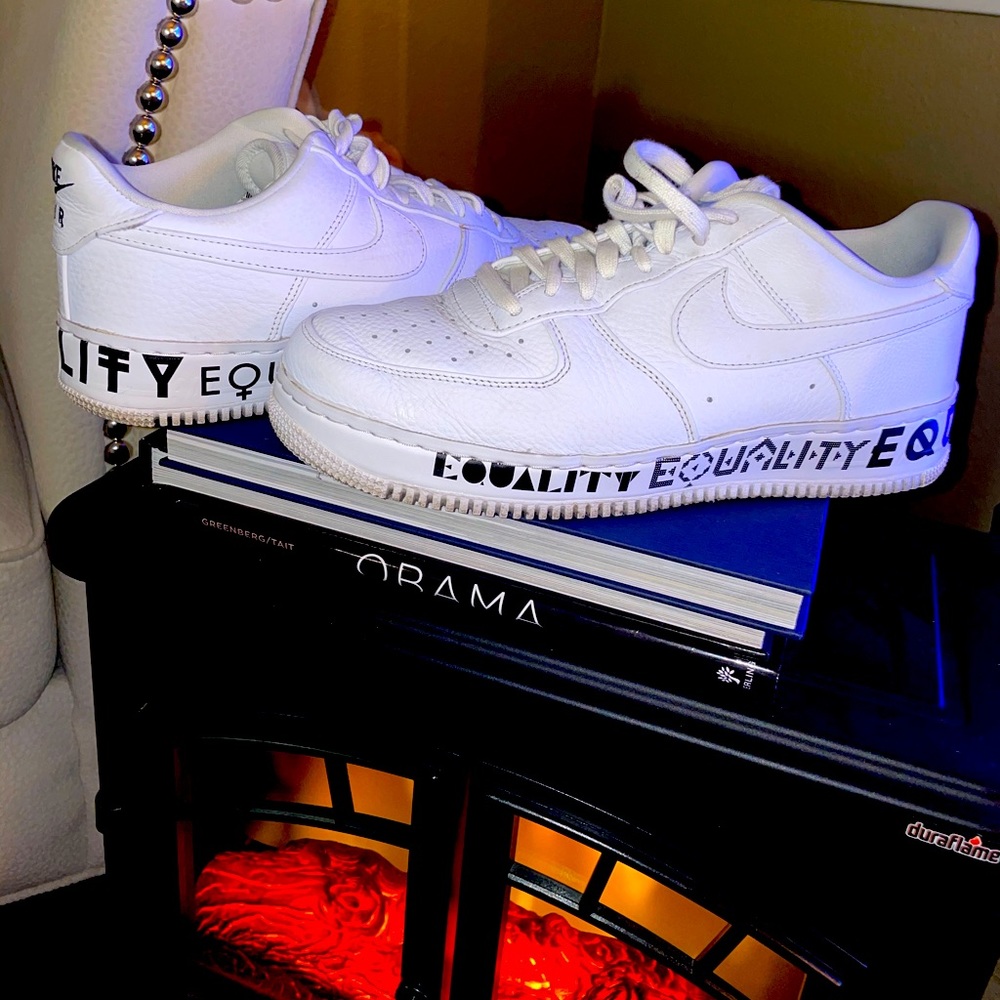 Nike Air Force 1 Low Equality